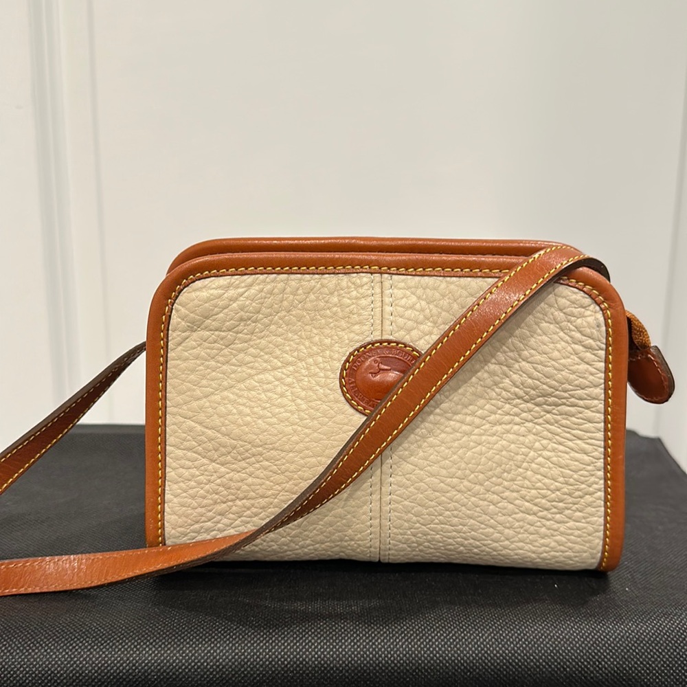 Women’s pocketbook